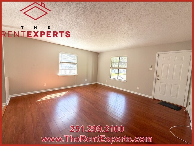 Photo - 817 Timbers Dr