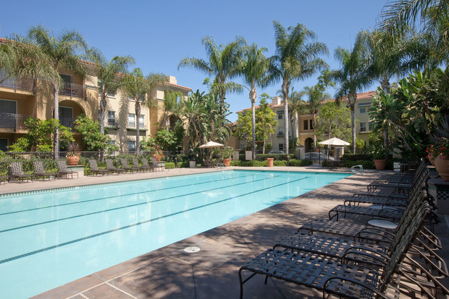 Villa Coronado Apartment Homes - Irvine, CA | ForRent.com