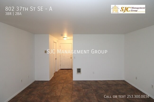 Photo - 802 37th St SE