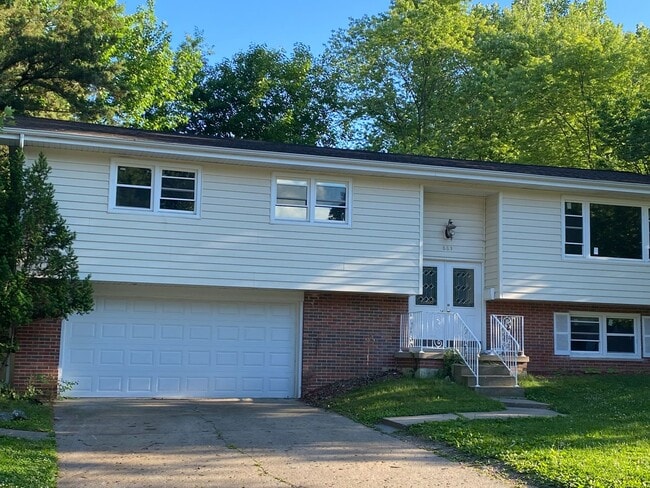 Photo - West side location 4br 2.5bth Finished Basement 2crg