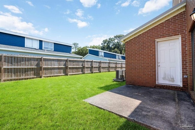 Photo - 7250 Hilburn Rd