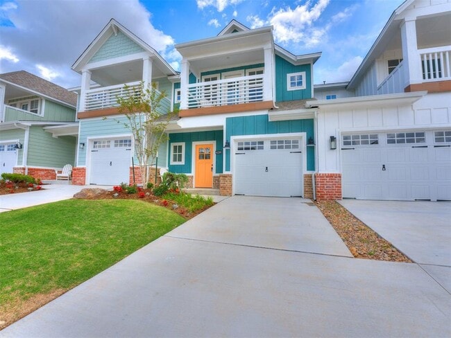 Building Photo - 628 Harbor Town Dr