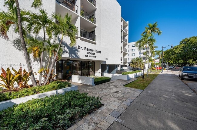 Photo - 2463 Coral Wy Unit 41