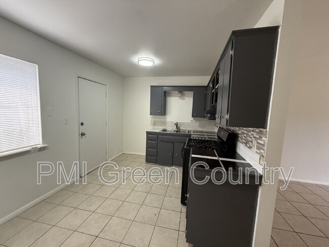 Photo - 1418 S 73rd E Ave