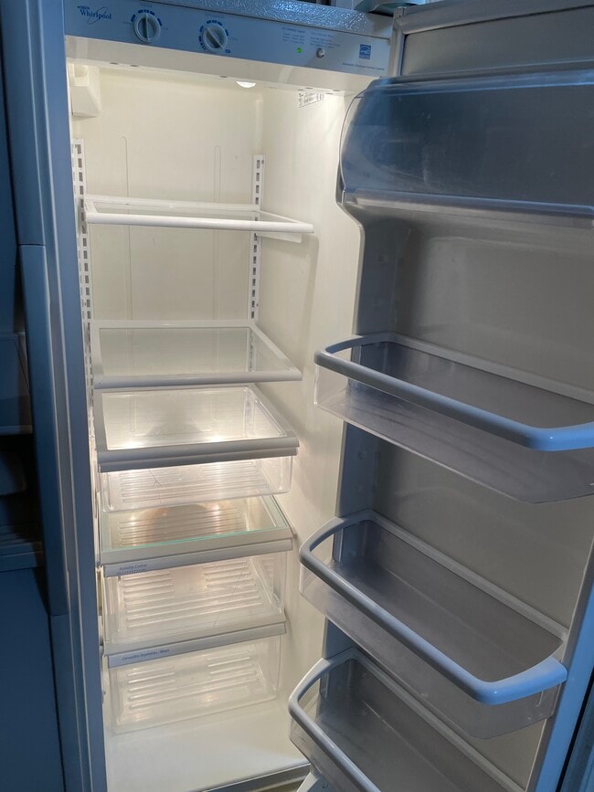 Fotografía del edificio - 1133 Bingham Ave