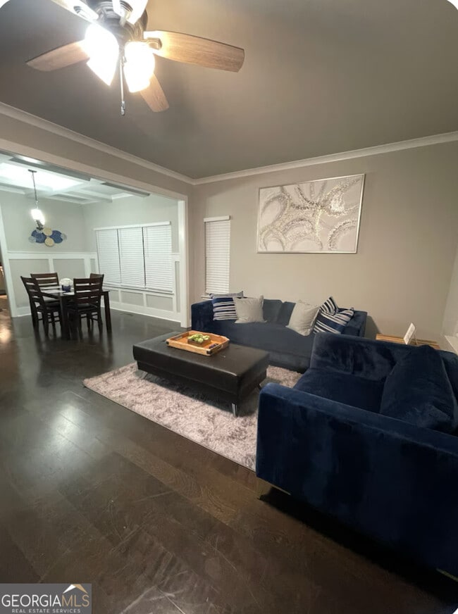 Photo - 2668 Memorial Dr SE