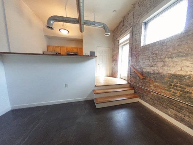 Photo - 301 Goshen St Unit 105