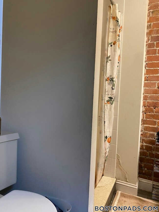 Photo - 34 Sussex St Unit 1