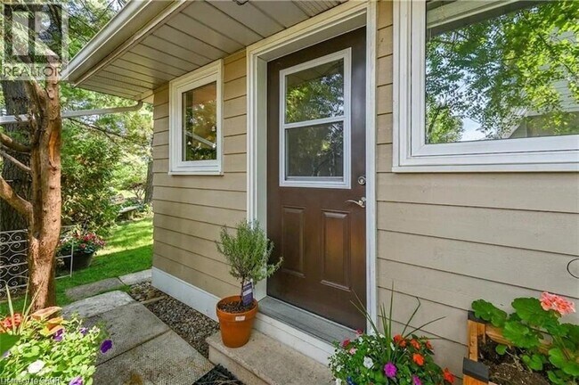 Photo - 2277 Fassel Ave