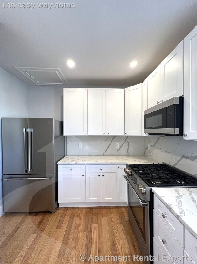 Photo - 75 Winchester St Unit #3