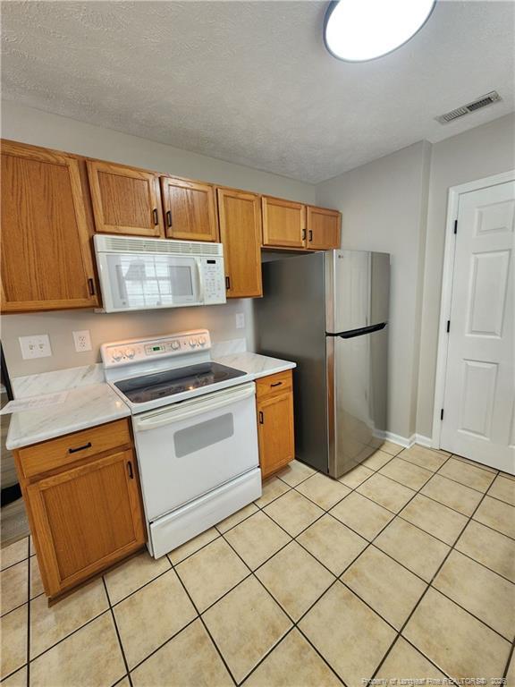 Photo - 604 Raven Pl