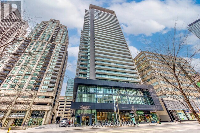 Photo - 770 Bay St. Unit Ph608