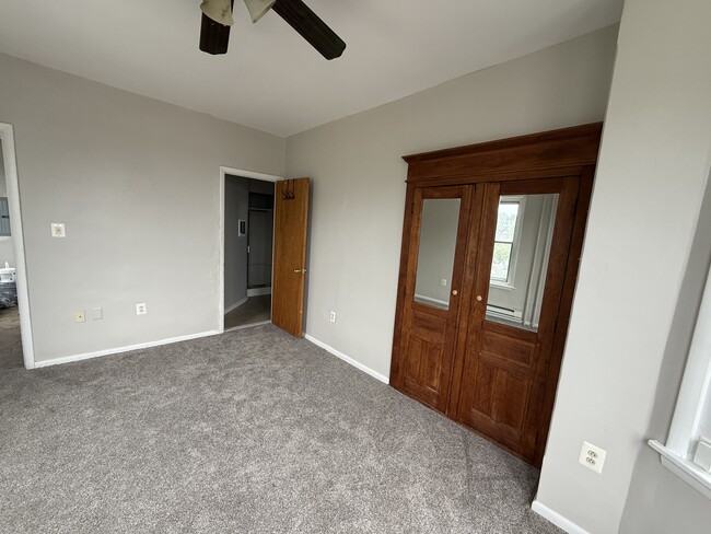 Photo - 4541 Pulaski ave