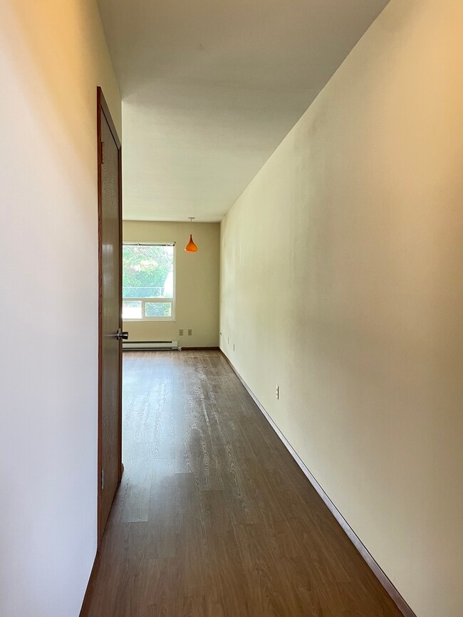 Entrada - 540 Williams Ave N Unidad 3