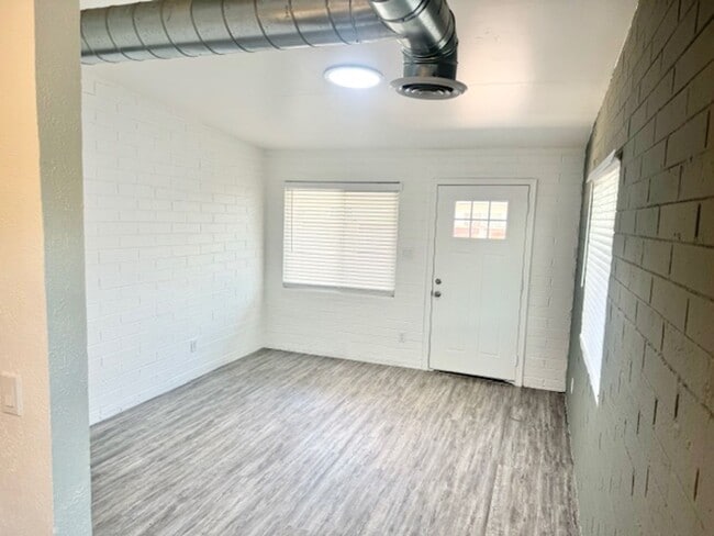 Photo - Spanish Place