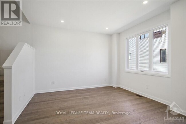 Photo - 805 Everbloom Ln
