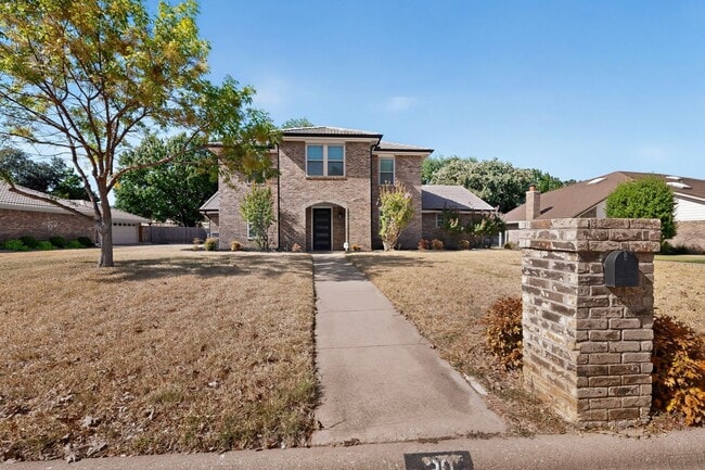 Photo - 30 Crestwood Dr
