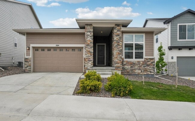 Building Photo - Contemporary 3Bed/2Bath House in Castle Rock