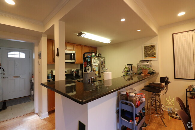 Building Photo - 9 Sherman Rd Unit # Rental