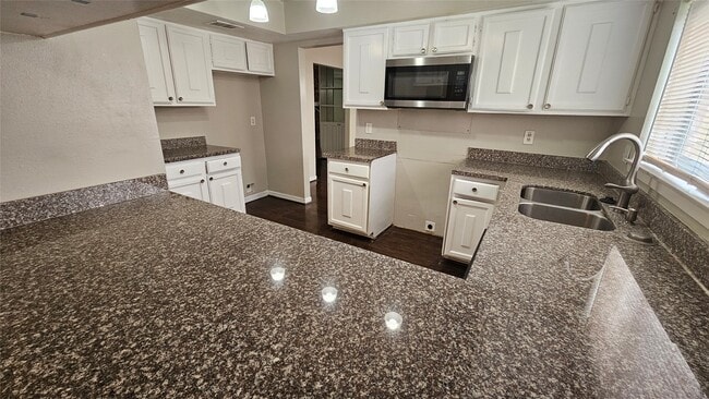 Photo - 18015 Autumn Hills Dr