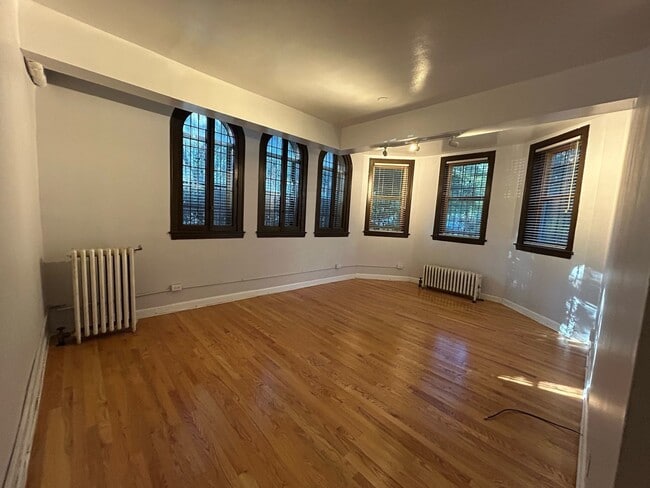 Photo - 4515 N Wolcott Ave Unidad BA