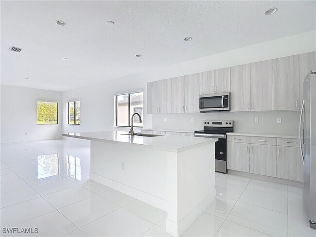 Photo - 5305 Marano Dr