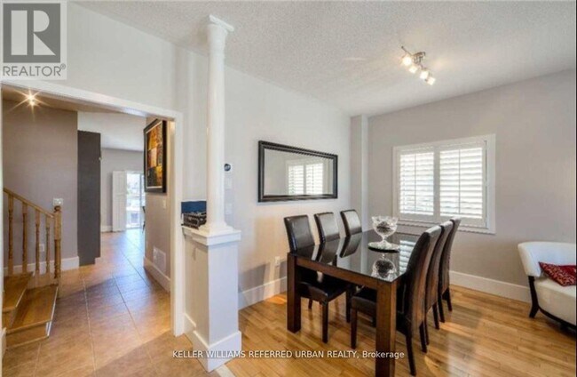 Photo - 118 Earlsbridge Blvd