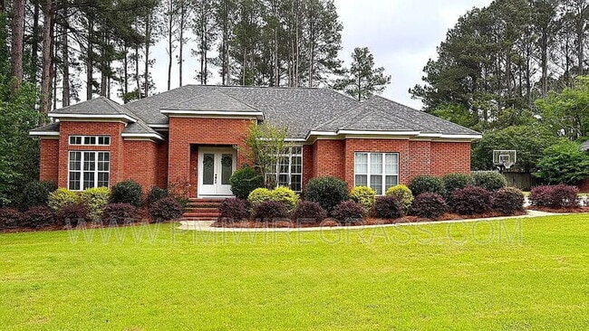 Building Photo - 201 Piccadilly Ln