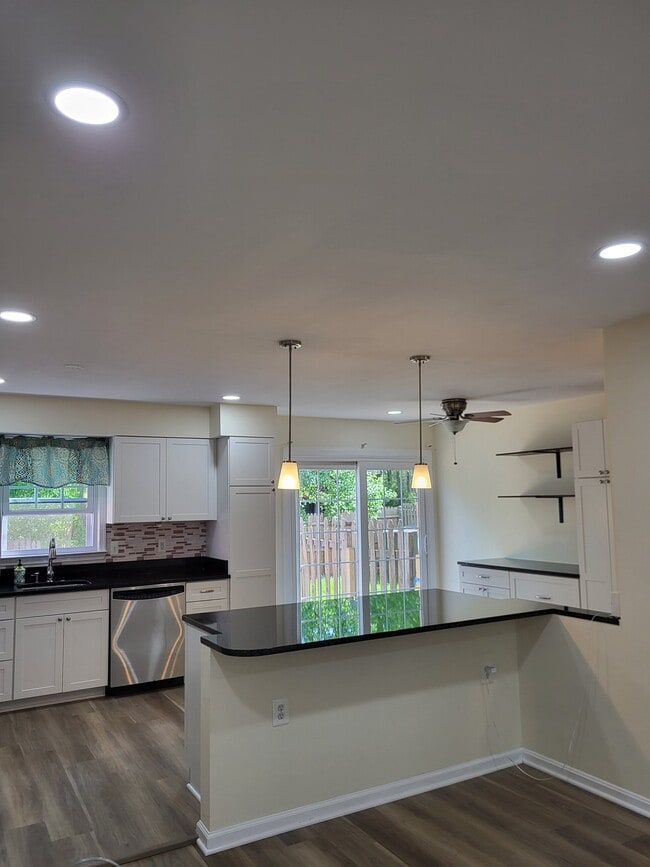 Photo - 11295 Edgemoor Ct