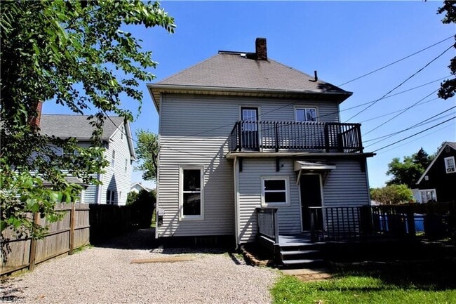 Back - 557 Ohio St Unit Down