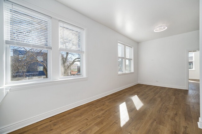 Photo - 4001 N Elston Ave Unit B