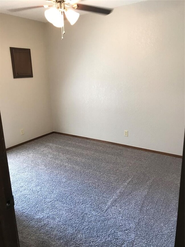 Photo - 2701 Belknap Ave