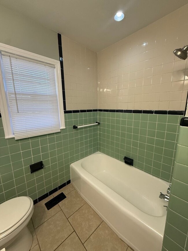 Photo - Freshly Updated 3 Bedroom 1 Bathroom Home in Decatur!