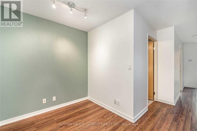 Photo - 1005 King St W Unit 416