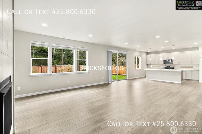 Photo - 16217 8th Ave E