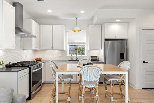 Photo - 209 Ben Howell Dr