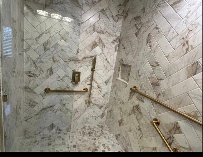 Photo - 4141 Rolling Meadow Ln