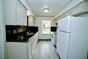 Photo - 2206 Statler Dr