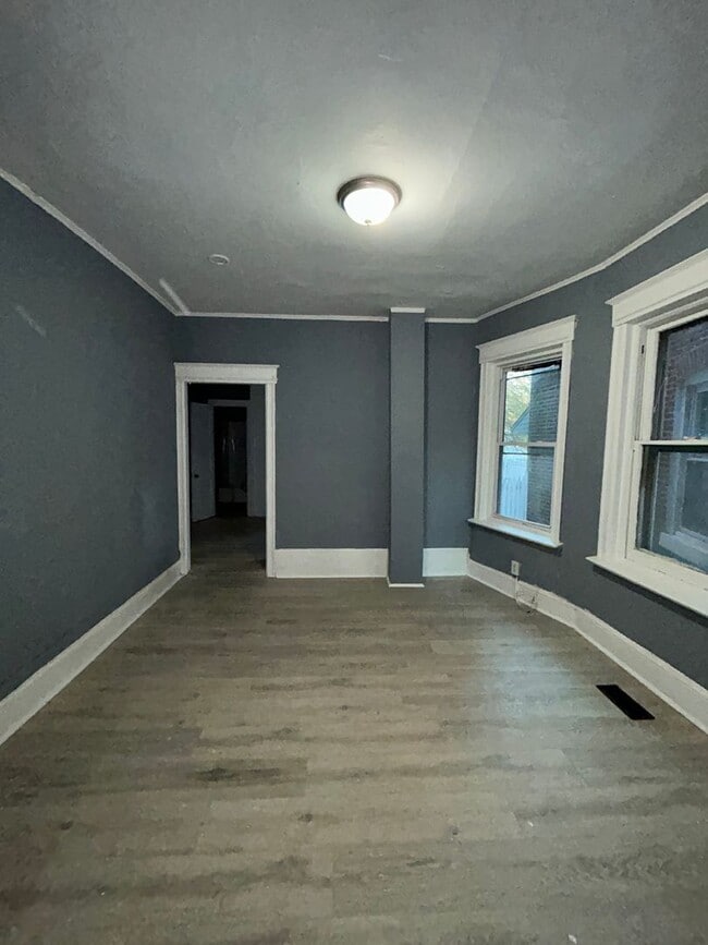 Photo - Nice size house 4 beds 2 bath