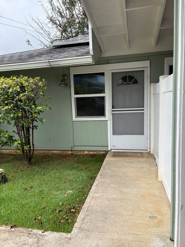 Building Photo - Cozy 3 bedroom 2 bath home in Kaneohe
