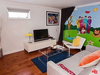 Photo - 8661 Clifton Wy