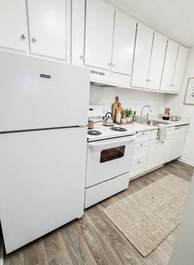 Photo - Hampton Hall | Comfort, Convenience, & Community – All In One