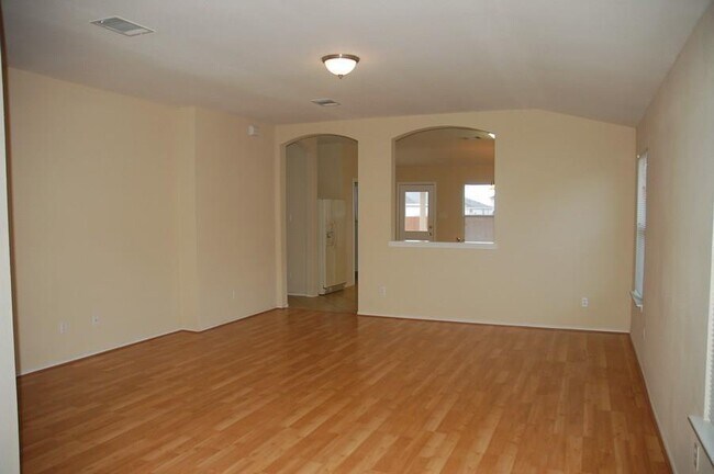 Photo - 222 Mossy Rock Dr