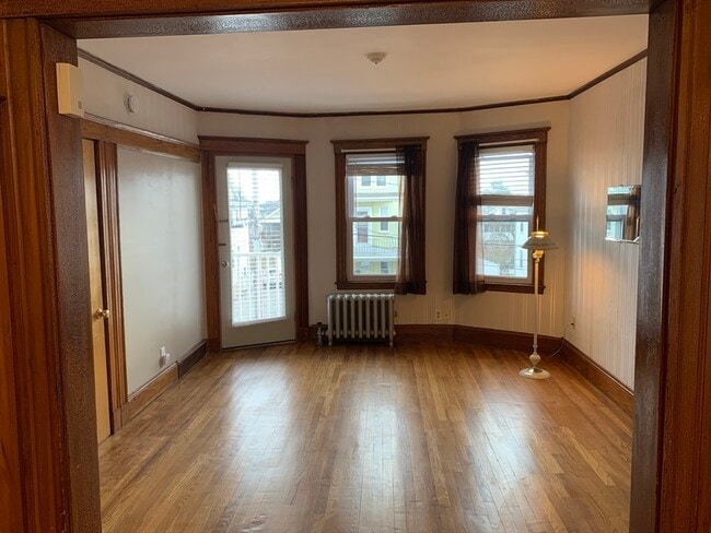 Photo - 15 Chauncey St Unit 2