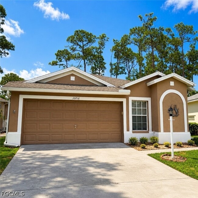 Building Photo - 10716 Blue Bimini Cir
