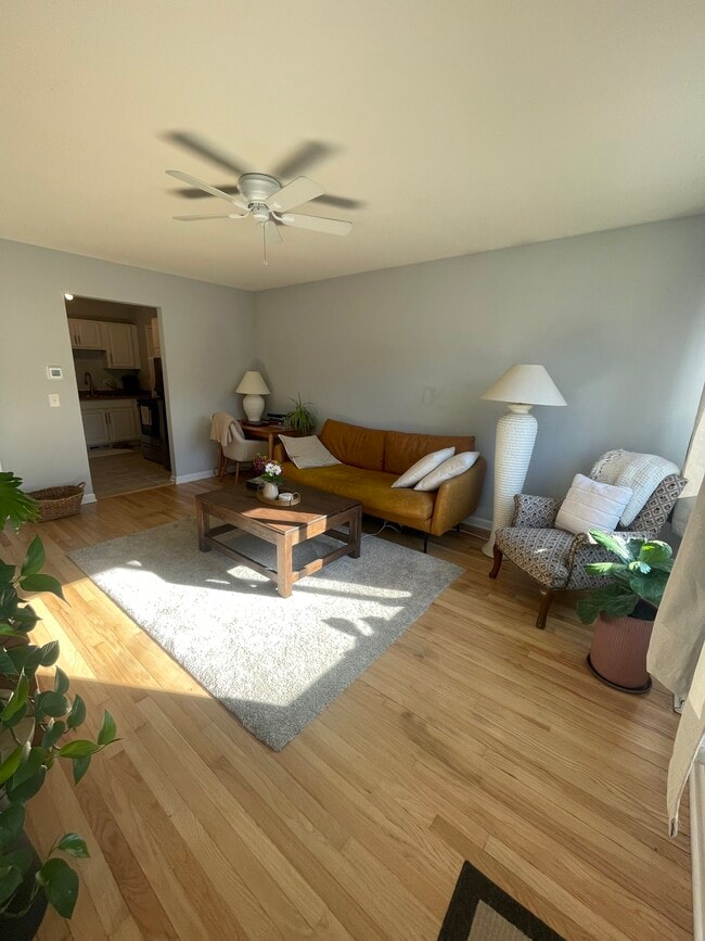 Photo - 42 Waubesa St