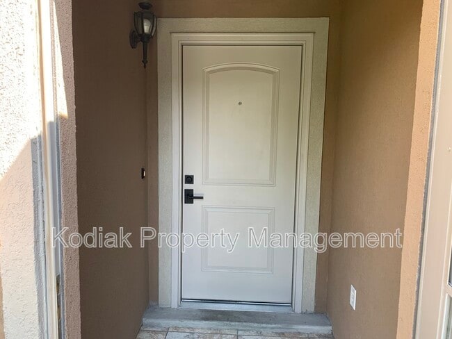 Photo - 312 Greenwich Dr