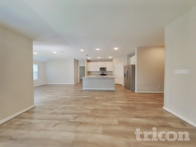 Photo - 13531 Emerson Wy