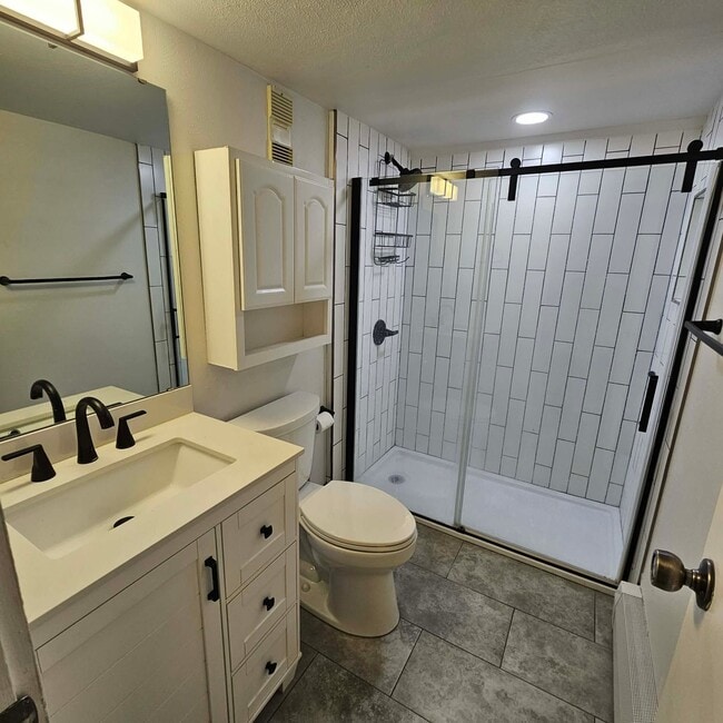 Photo - 2100 Lodgepole Cir Unit A204
