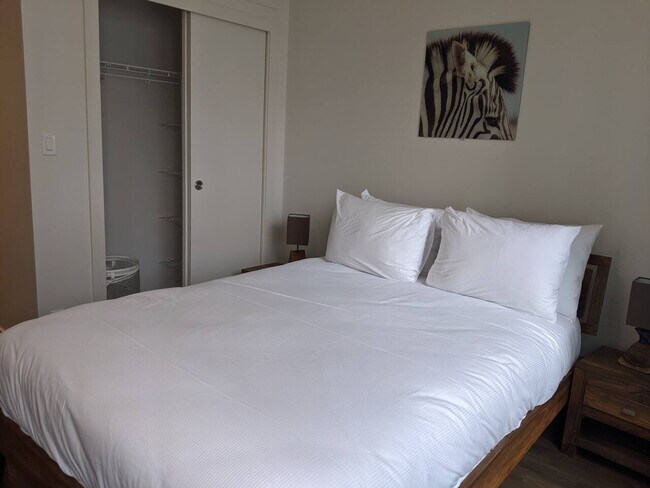 Photo - 202-214 14 Ave SW Unit ID1222977P